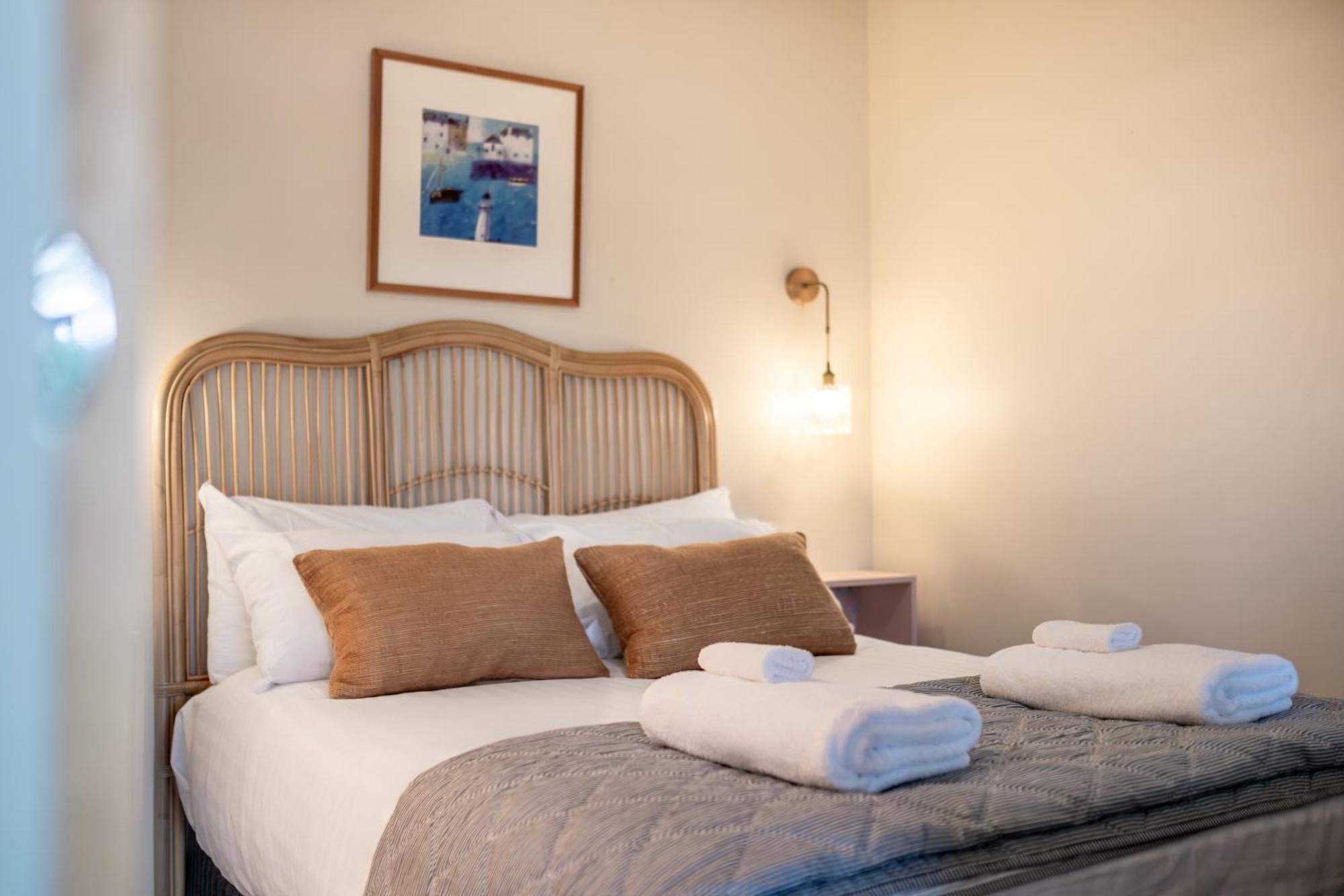 The Penguin Room - Tidelines Of Bicheno Extérieur photo