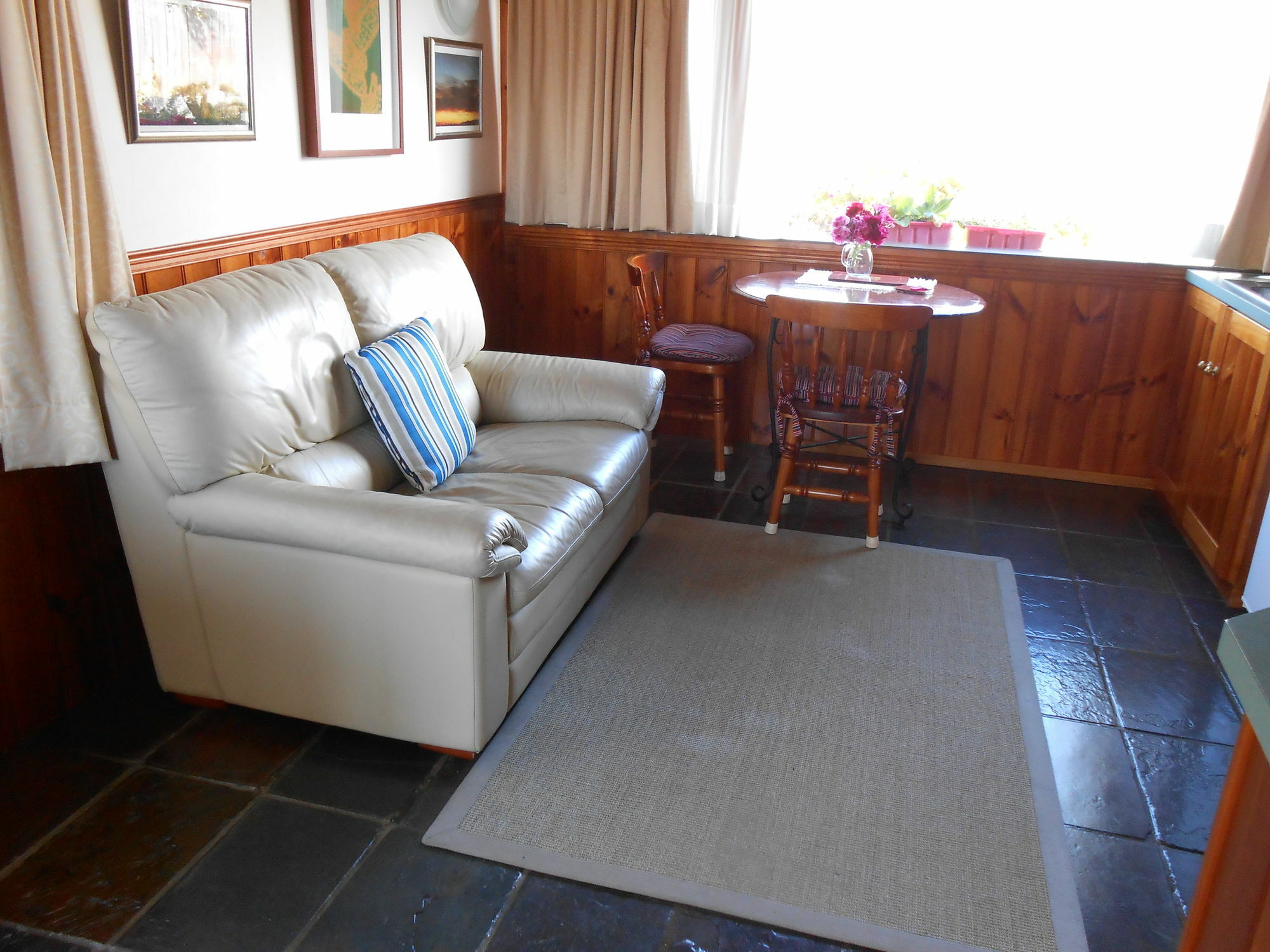 The Penguin Room - Tidelines Of Bicheno Extérieur photo